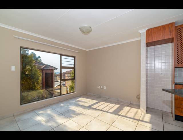 2 BEDROOM APARTMENT TO LET IN KENGIES